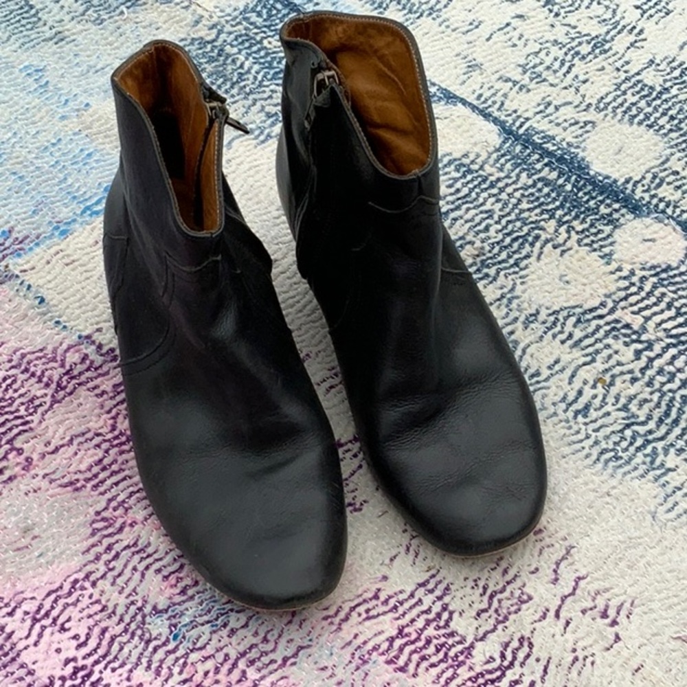 ISABEL MARANT “DACKEN” BLACK LEATHER BOOTIES SIZE 37